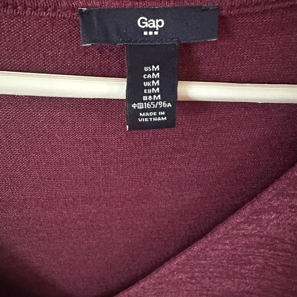 GAP Ruby Wine Long Sleeve Surplice Cross Knit Top - Picture 7 of 9